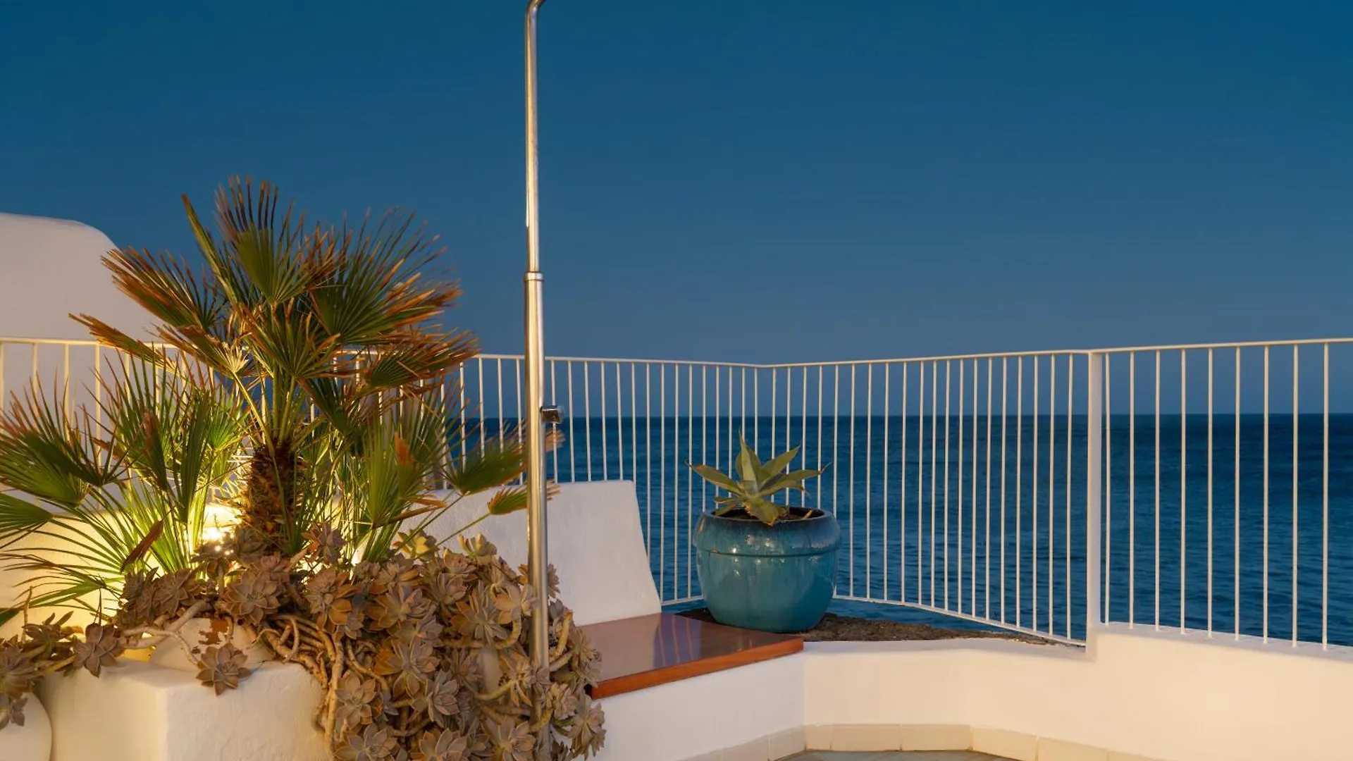 Luxury Sea Front Caleton 40 Puerto del Carmen (Lanzarote)