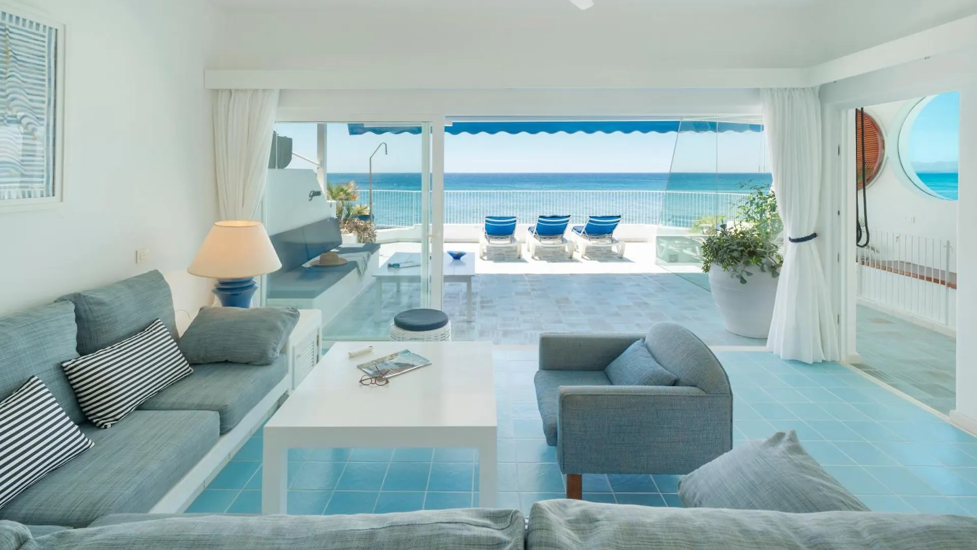 Luxury Sea Front Caleton 40 Villa Puerto del Carmen (Lanzarote)