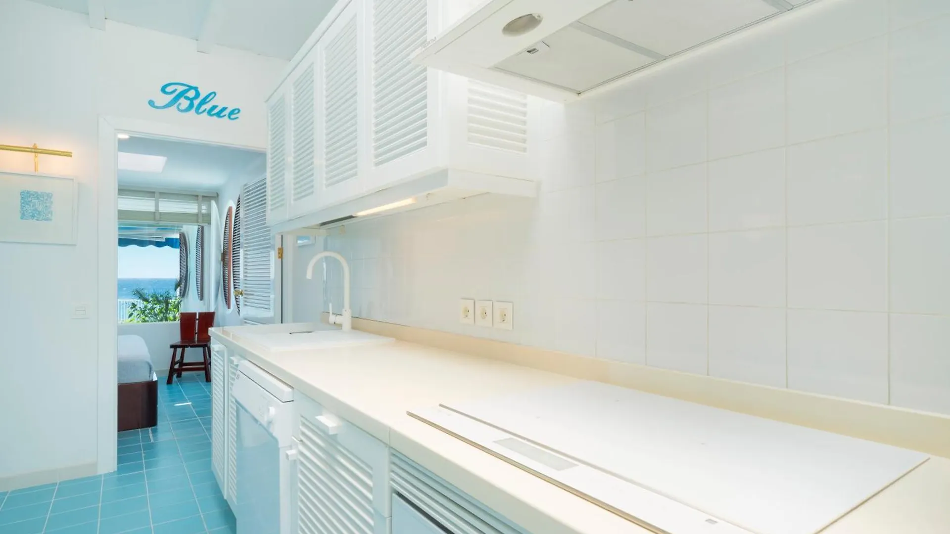 Luxury Sea Front Caleton 40 Villa