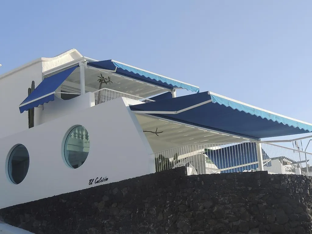 Luxury Sea Front Caleton 40 0*, Puerto del Carmen (Lanzarote)